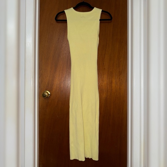 Yellow Sleeveless Cutout Dress - Picture 2 of 4